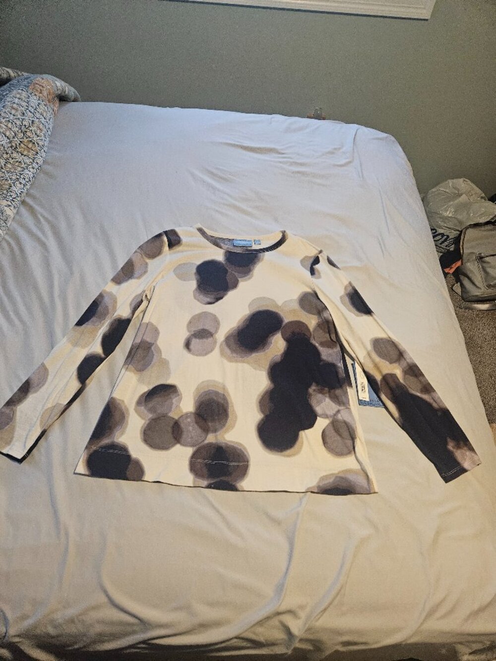 womens simply vera/vera weng long sleeve top